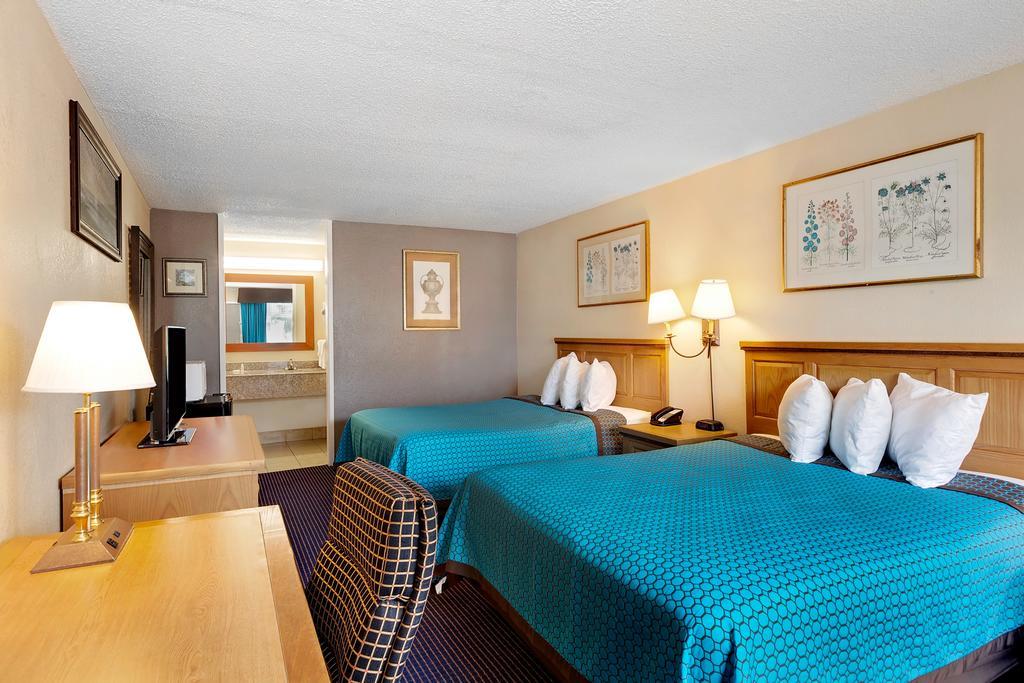 Days Inn by Wyndham Lafayette Near Lafayette Airport Eksteriør bilde